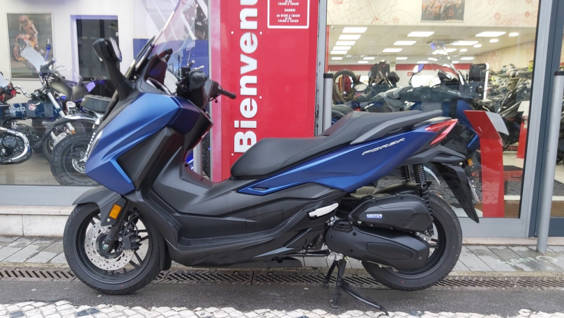 FORZA 125 ABS 10/2025 2 696KMS - ATHIS-MONS
