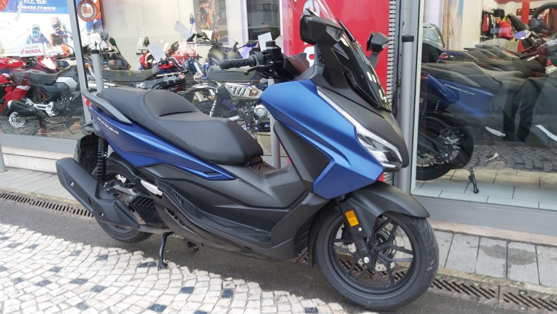 FORZA 125 ABS 10/2025 2 696KMS - ATHIS-MONS
