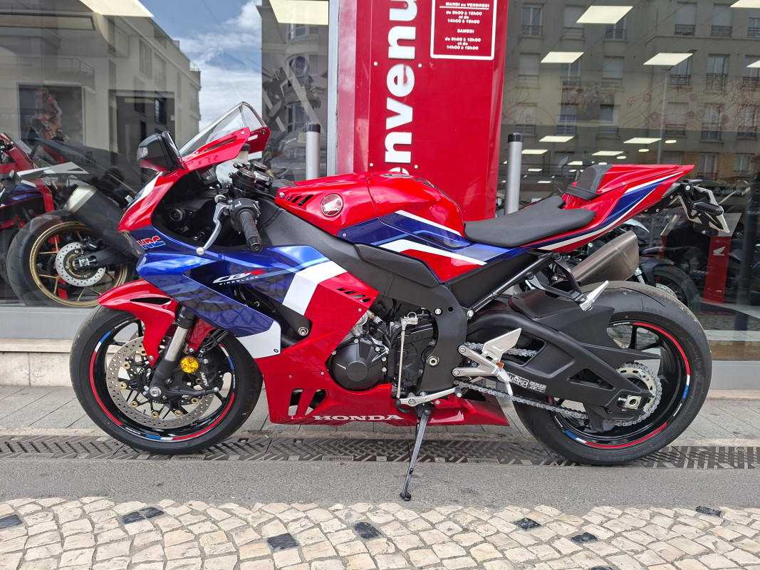 CRF 1100 AFRICA TWIN HRC MÉCANIQUE ADN MOTOS  COGNAC  CRF 1100 AFRICA TWIN HRC MÉCANIQUE ADN MOTOS  COGNAC