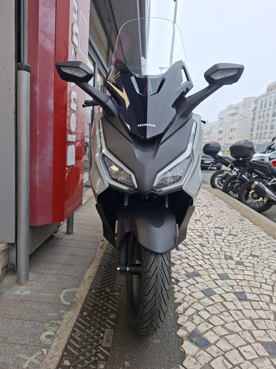 FORZA 125 ABS 1ER MAIN 07/2025 1 037 KMS - ATHIS-MONS