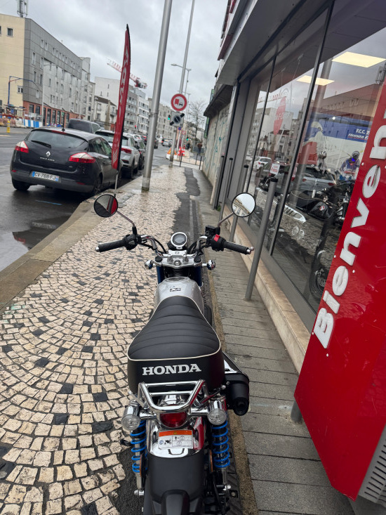 MONKEY 125 ABS 1ERE MAIN 02/2022 2 872KMS - ATHIS-MONS