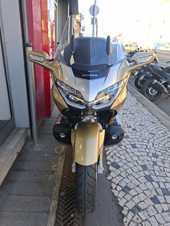 GOLDWING 1800 TOURING DCT 07/2025 1800KM - ATHIS-MONS