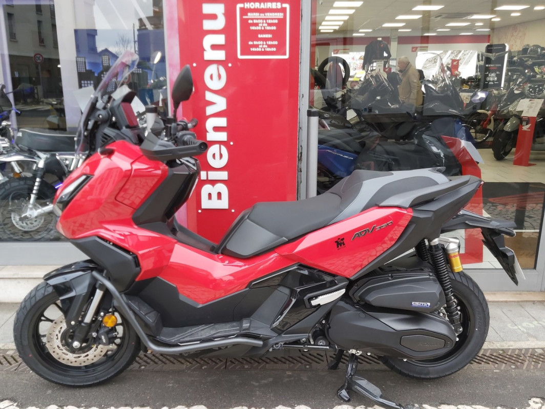 FB MONDIAL HPS 125 HYPSTER DUNES MOTORSPORT  COUDEKERQUE BRANCHE 