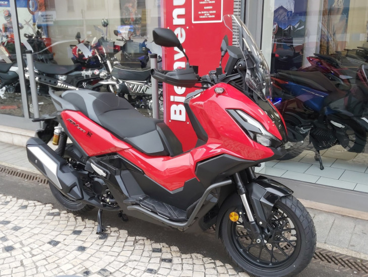 ADV 350 ADV350 1ERE MAIN ABS 09/2025 530KMS - ATHIS-MONS