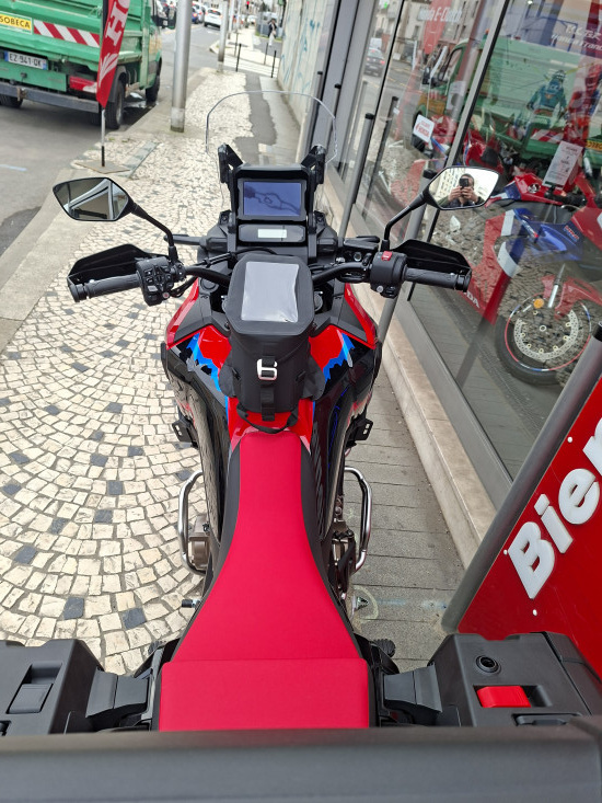 AFRICA TWIN 1100 STANDARD 1ERE MAIN 12/2025 550KMS - ATHIS-MONS