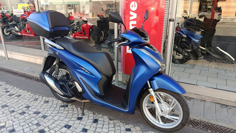 SH125 ABS 1ERE MAIN 01/2023 19 141KMS - ATHIS-MONS