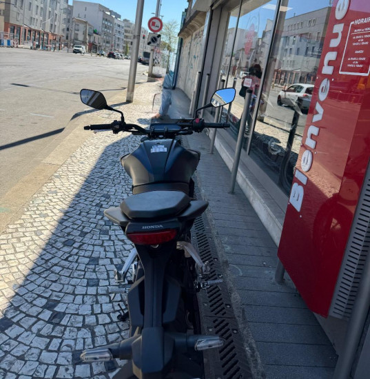 CB125R CB 125 R 1ER MAIN 2023 2400KM - ATHIS-MONS