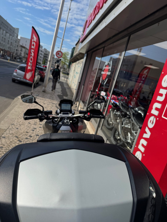 X-ADV 750 XADV 750 ABS 1ERE MAIN 05/2020 7 511KMS - ATHIS-MONS